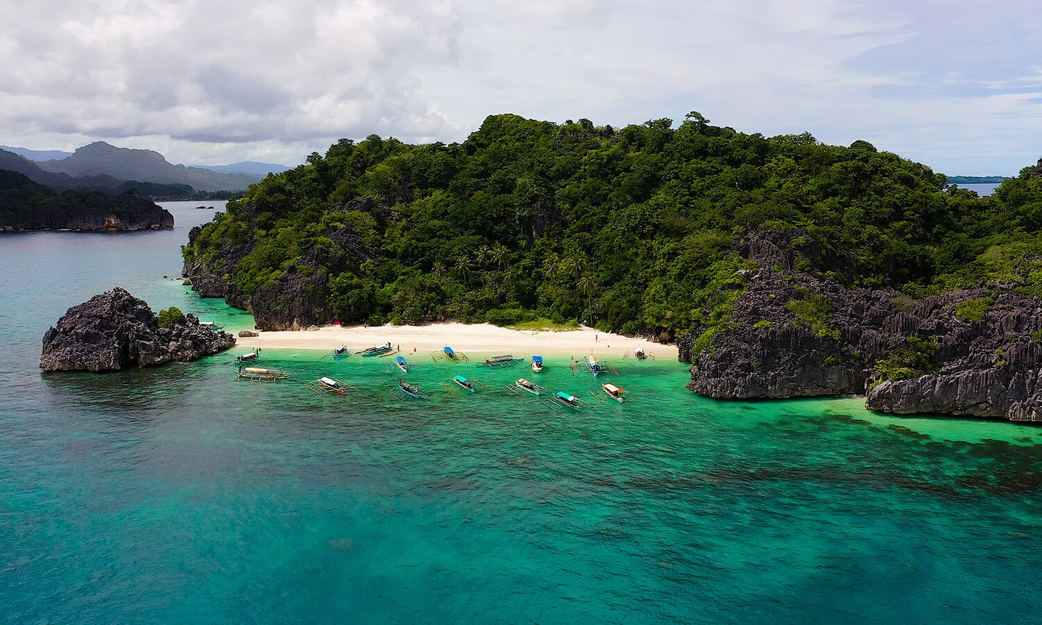 Caramoan Lahos Island