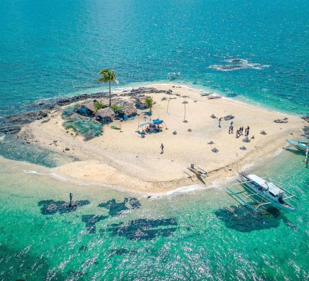 Gigantes Pulupandan Island